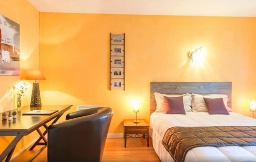 Relais Du Castera Hotel Nestier Exterior photo